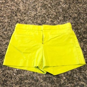 Gap Women’s Stretch Shorts - Neon Yellow - Size 2